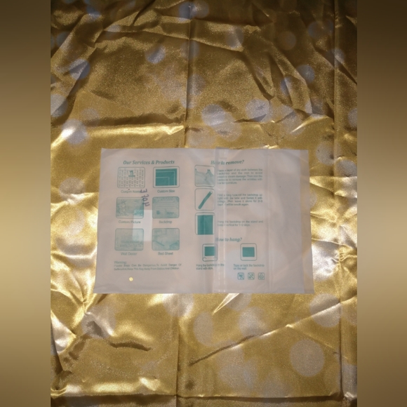 Decorative backdrop cloth with the design shown will come unopened (4E) - Picture 13 of 16